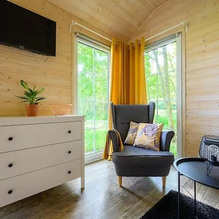 Comfortable No 4b With A Fireplace دارووفكو