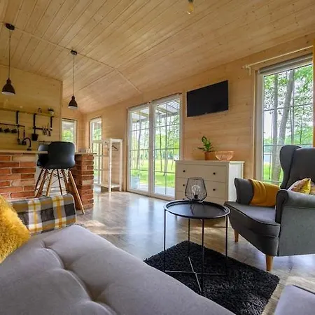 Comfortable No 4b With A Fireplace * دارووفكو