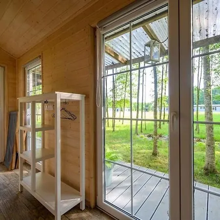 Comfortable No 4b With A Fireplace *